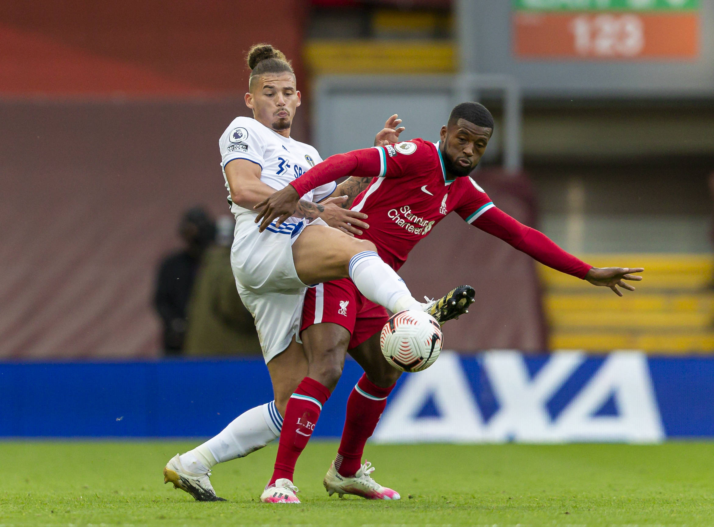 欢迎拉什福德加盟巴萨？莱因克尔社媒头像换成与拉10同框照.