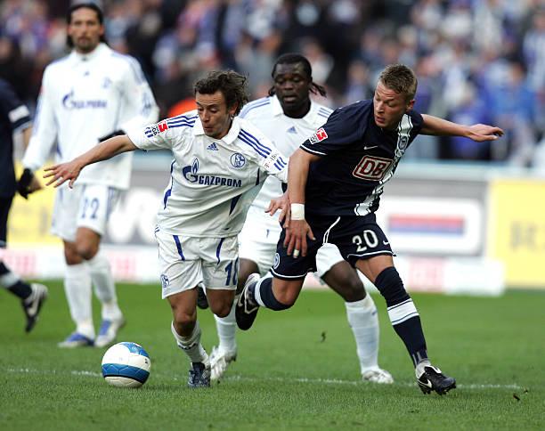 足球评论员 足球评论员