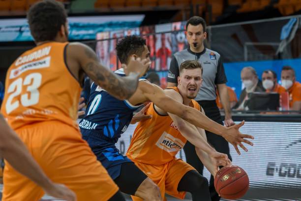 和的阶段 和的阶段