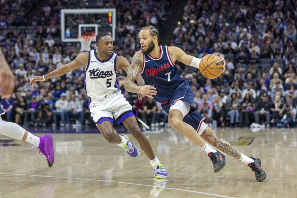 距榜首仅4 距榜首仅4